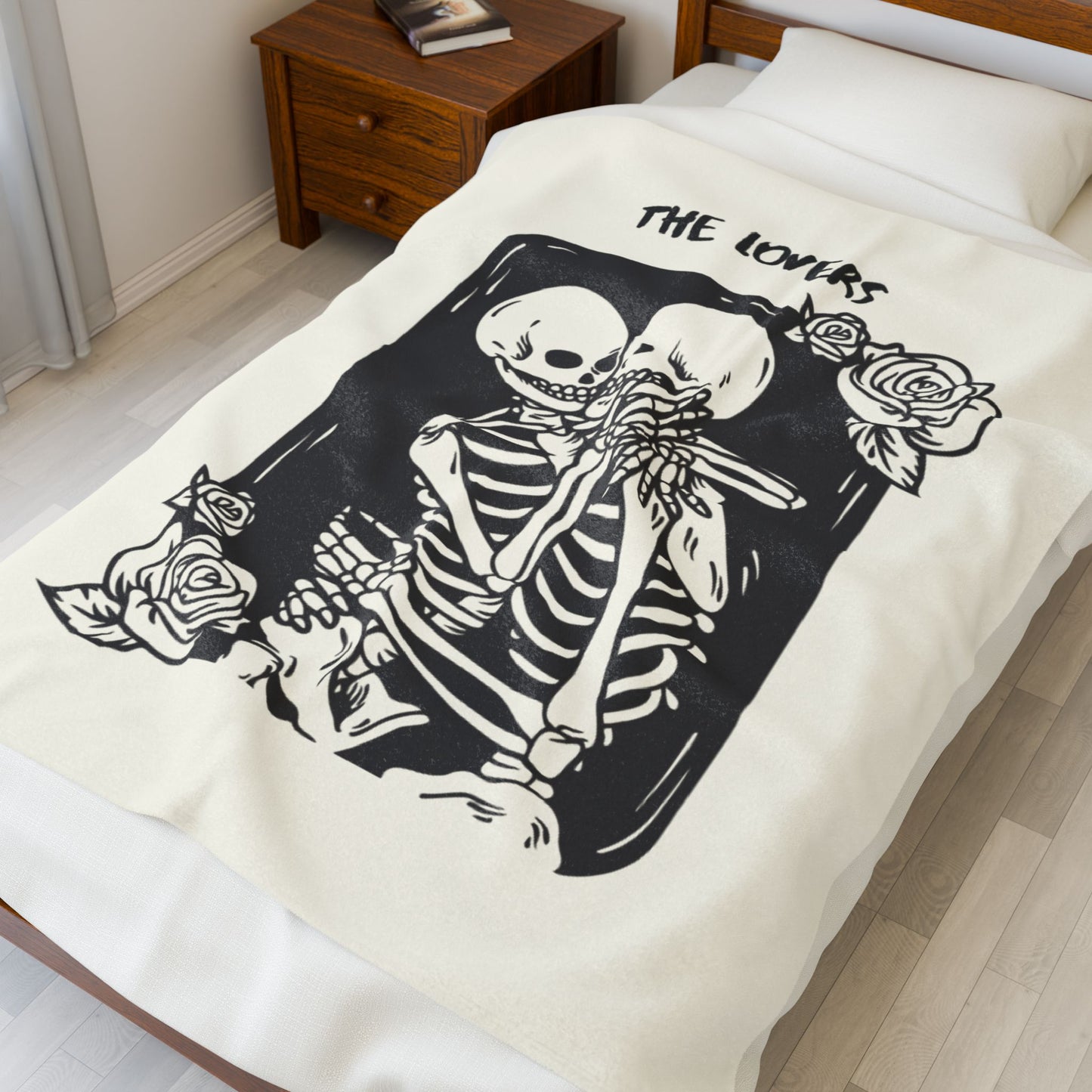 Velveteen plush blanket cozy soft throw with whimsical Halloween design
Plush polyester blanket for Halloween movie nights or seasonal décor
Warm velveteen blanket soft cozy throw for living room or bedroom
Halloween-themed plush blanket festive cozy holiday home décor
Durable polyester velveteen blanket quick-drying soft cozy style